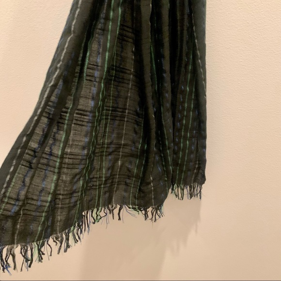 Scarf - Picture 2 of 2